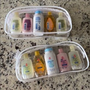 -Johnson’s Newborn baby bath set of 4 NEW